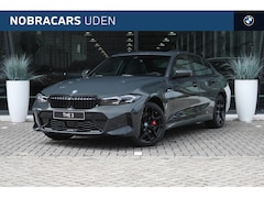 BMW 3-serie - 330e M Sport Automaat / Schuif-kanteldak / Sportstoelen / Active Cruise Control / Comfort
