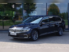 Volkswagen Passat Variant - 1.4 TSI 218 PK PHEV GTE BNS R-Line, Adap. Cruise Control, Panoramadak, Head-Up