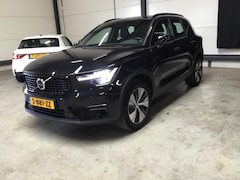 Volvo XC40 - T4 211PK Plug-in Plus Dark | Climate Pack | Trekhaak | Camera | Power Seat Pack