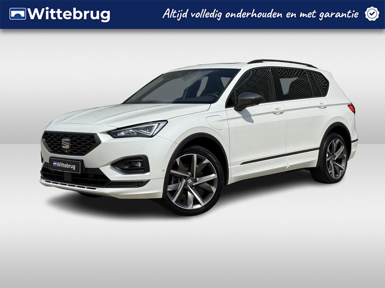 SEAT Tarraco - 1.4 TSI e-Hybrid PHEV FR Business Intense / Panoramadak / Trekhaak Elek. / 20" LMV / 360 C - AutoWereld.nl