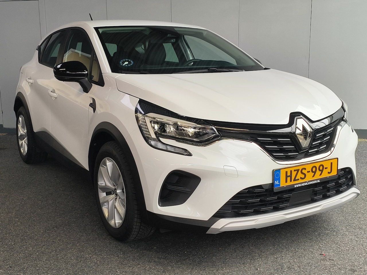 Renault Captur - 1.0 TCe 90 evolution uit 2024 Rijklaar + 12 maanden Bovag-garantie Henk Jongen Auto's in H - AutoWereld.nl