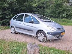 Citroën Xsara Picasso - 1.8i-16V