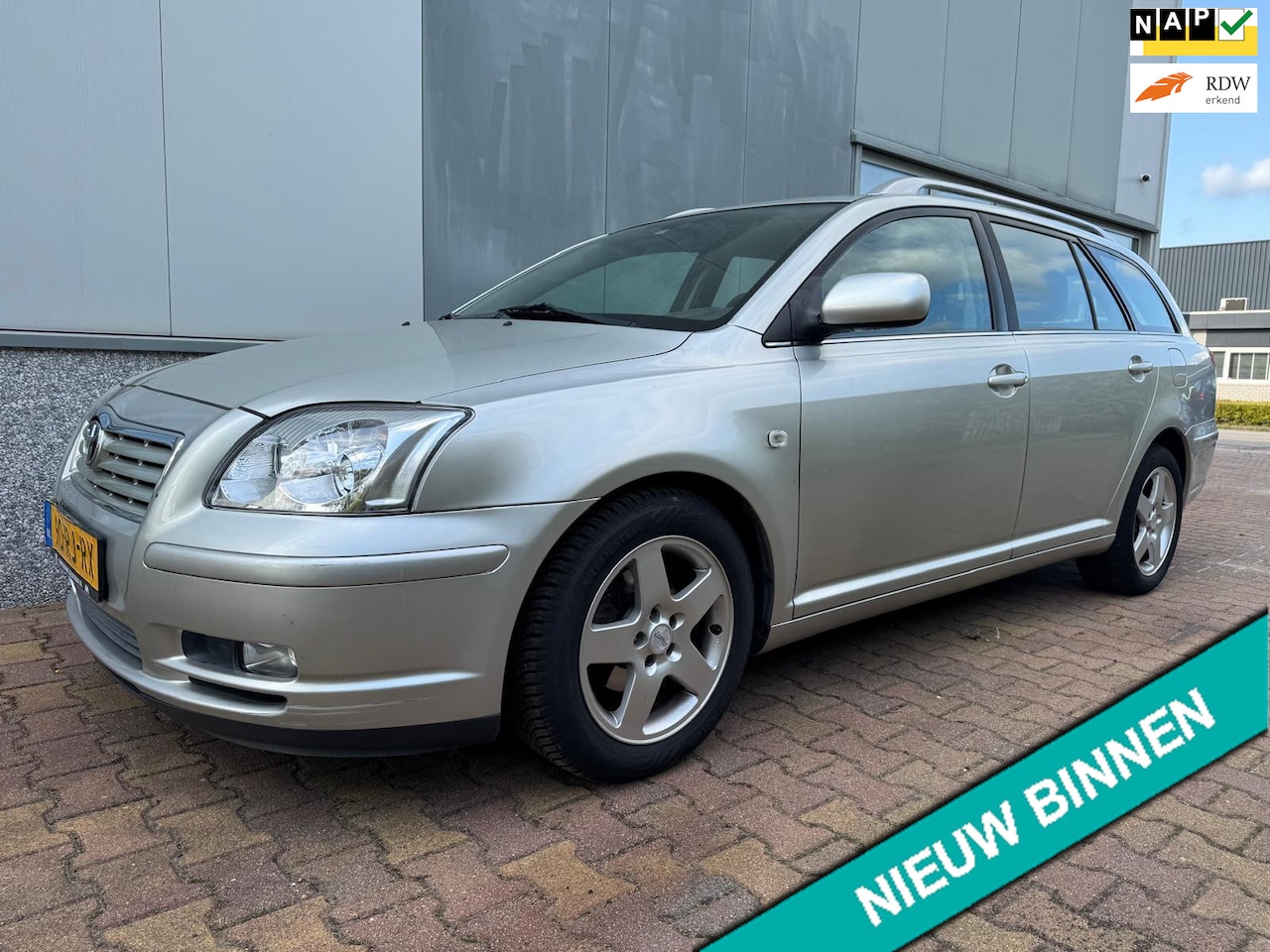 Toyota Avensis Wagon - 1.8 VVTi Linea Sol 1.8 VVTi Linea Sol ( TREKHAAK + CRUISE CONT +AIRCO ) - AutoWereld.nl