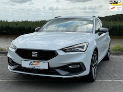 SEAT Leon Sportstourer - 1.4 TSI eHybrid PHEV FR digi daschboard vol opties mooie auto