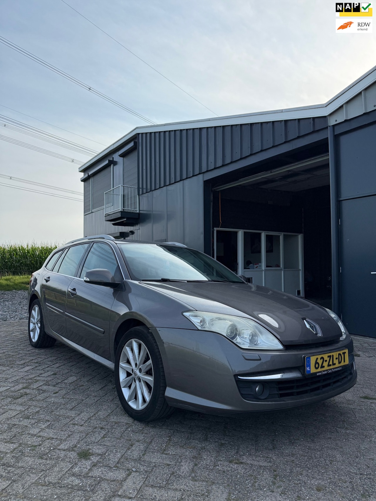 Renault Laguna Estate - 2.0 16V Dynamque 2.0 16V Dynamque - AutoWereld.nl