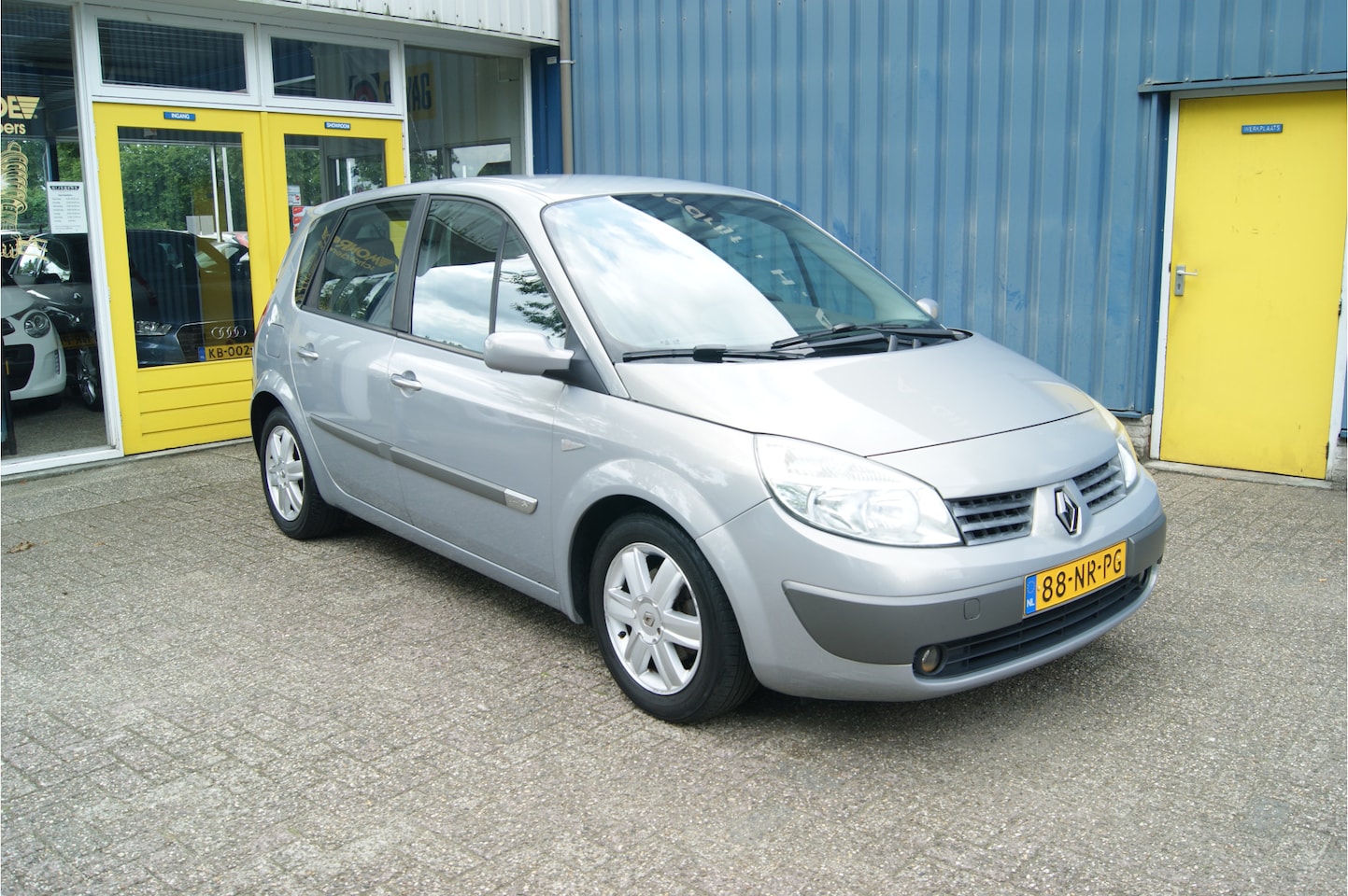 Renault Scénic - 1.4-16V Expression Comfort 1.4-16V Expression Comfort, Airco, Cruise, Trekhaak, Nieuwe APK!!! - AutoWereld.nl