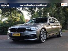 BMW 5-serie Touring - 520d High Executive Sportline Aut. | Dealeronderhouden | Atlaszeder | Stuurwielverwarming
