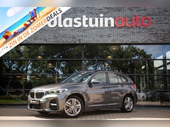 BMW X1 - xDrive25e Executive , Glazen panoramadak, Head-up display, Achteruitrijcamera, Sfeerverlic