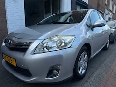 Toyota Auris - 1.8 Full Hybrid Aspiration CarPlay Camera Cruise Navi Dealer Onderhouden