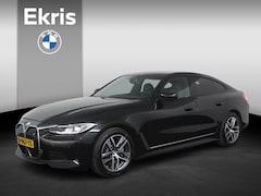 BMW i4 - eDrive40 84 kWh Trekhaak Elektrisch | Camera | Parkeersensoren voor en achter | Stoelverwa