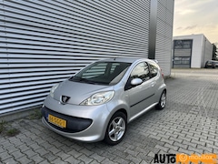Peugeot 107 - 1.0-12V XR Nieuwe APK Airco Isofix Elek Pakket