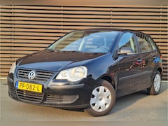 Volkswagen Polo - 1.2 Trendline | Airco | Elektrische ramen | Nieuwe apk | Netjes onderhouden Interesse ? Be