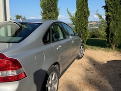 Volvo S40 - 2.5 T5 Momentum