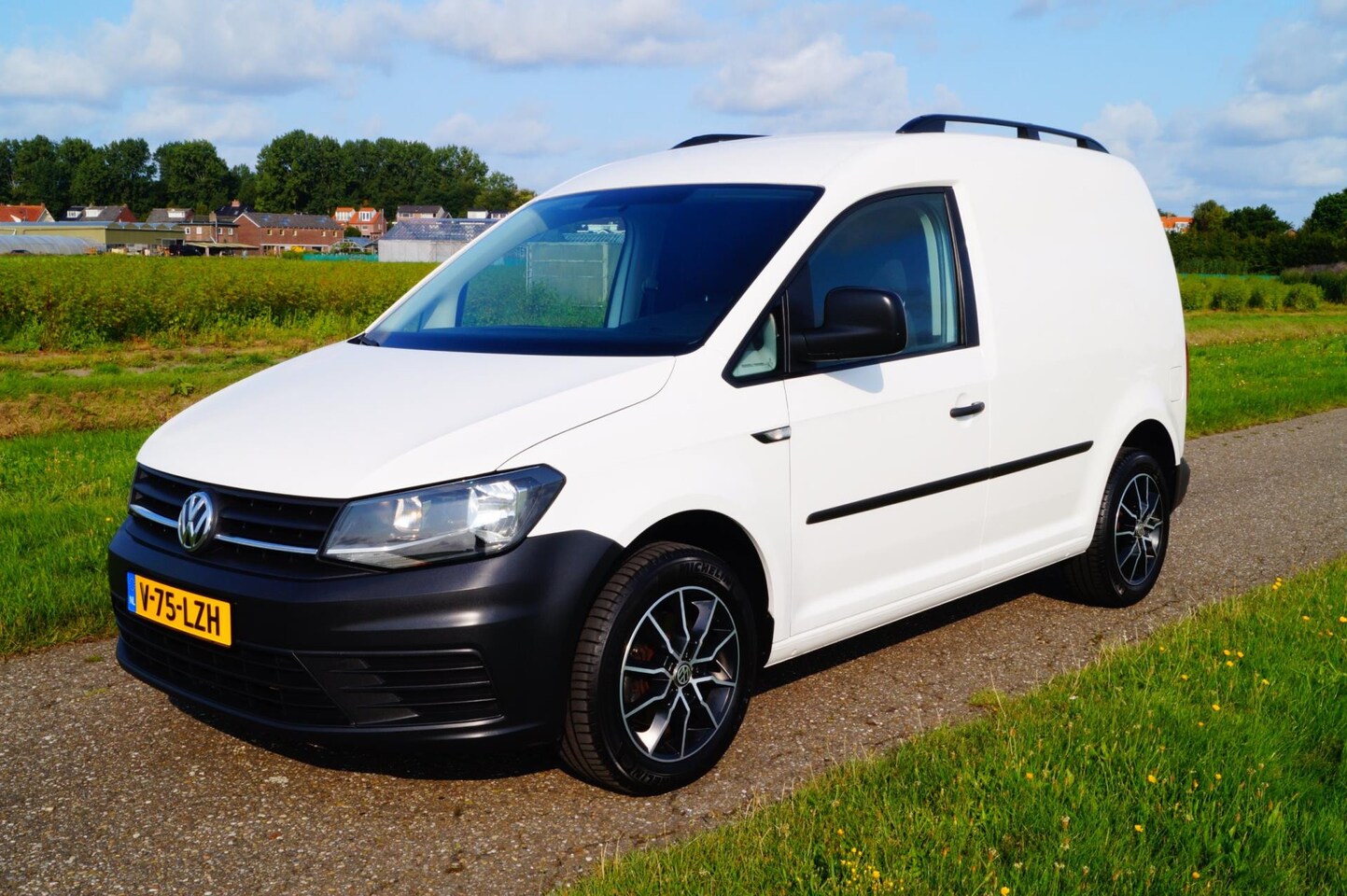 Volkswagen Caddy - 1.2 TSI Comfortline Airco Trekhaak - AutoWereld.nl