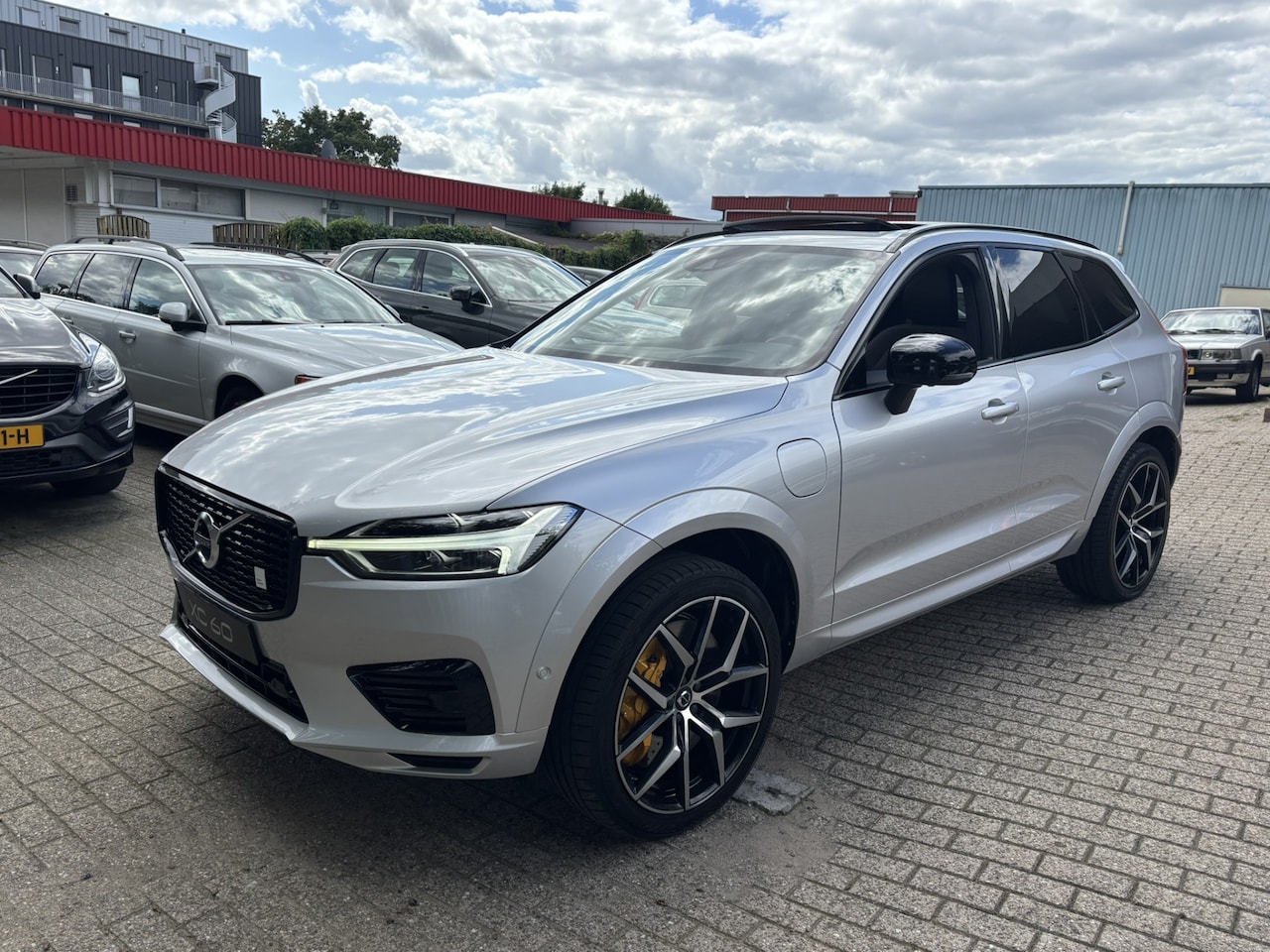 Volvo XC60 - T8 AWD Polestar Engineered HeadUp 360 DAB Keyless - AutoWereld.nl