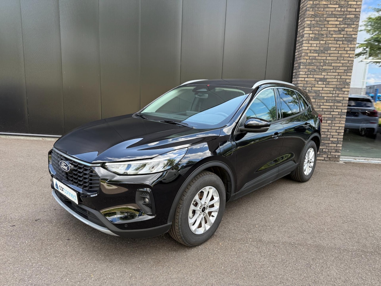 Ford Kuga - 2.5 243pk PHEV Titanium Navi, Winter pack, Camera, Trekhaak, BLIS etc. etc. - AutoWereld.nl