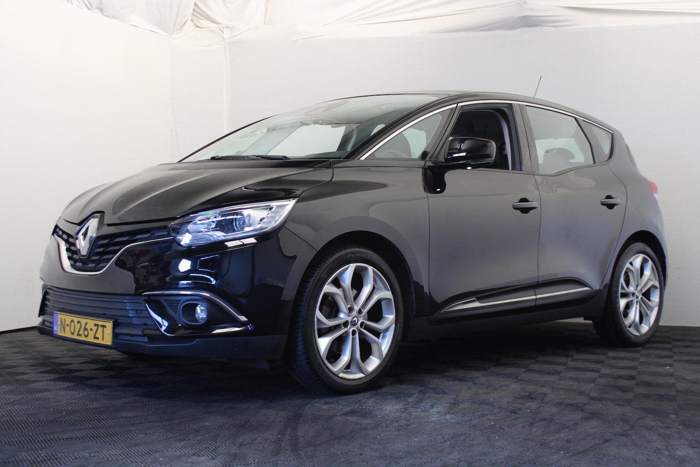 Renault Scénic - 1.2 TCe Intens |Navi|Stoelverwarming| - AutoWereld.nl