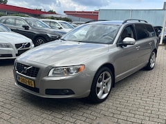 Volvo V70 - 3.2 Aut Xenon ACC Bluetooth BTW voordeel €650,