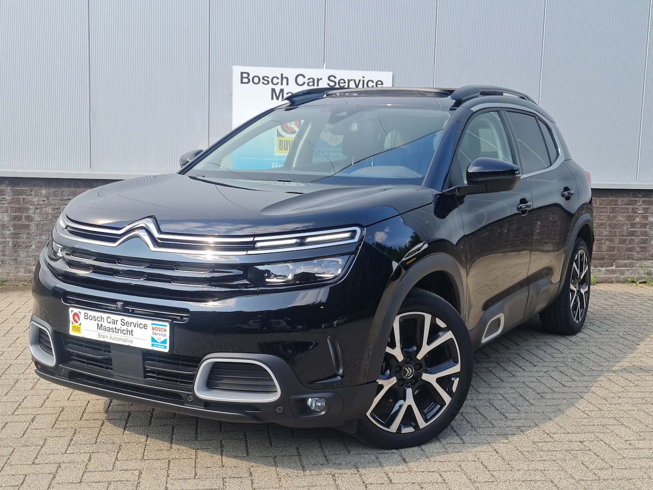 Citroën C5 Aircross - 1.6 Shine | Pano | 360 camera | Xenon/ Led | Volledig onderhouden Interesse, Proefrit? Bel - AutoWereld.nl