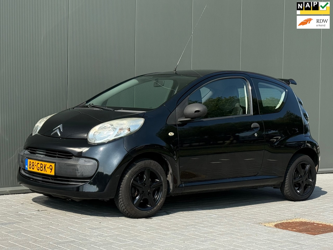Citroën C1 - BJ 2008 /SPOILER/ LM VELGEN/ NIEUWE APK/CARPLAY OPTIE - AutoWereld.nl