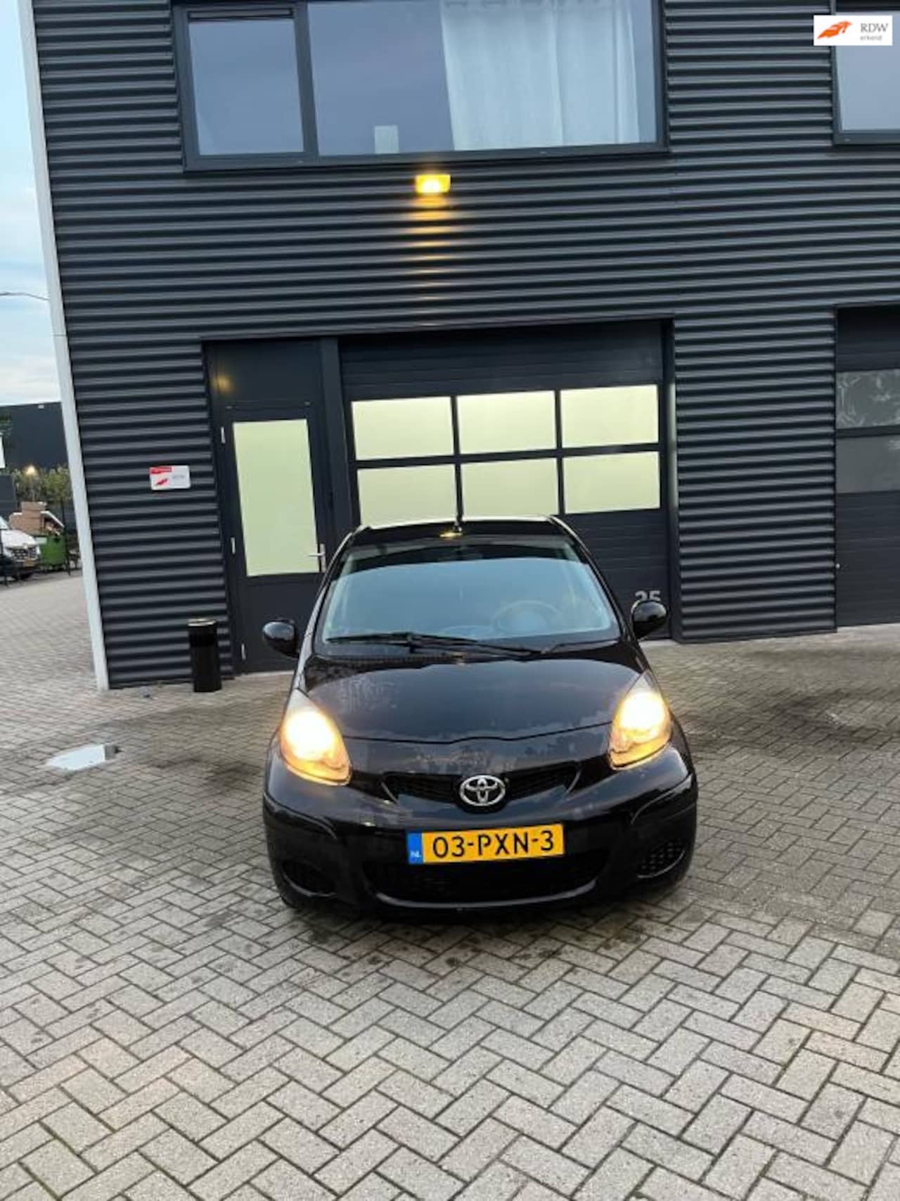 Toyota Aygo - 1.0-12V Comfort Navigator 1.0-12V Comfort Navigator - AutoWereld.nl