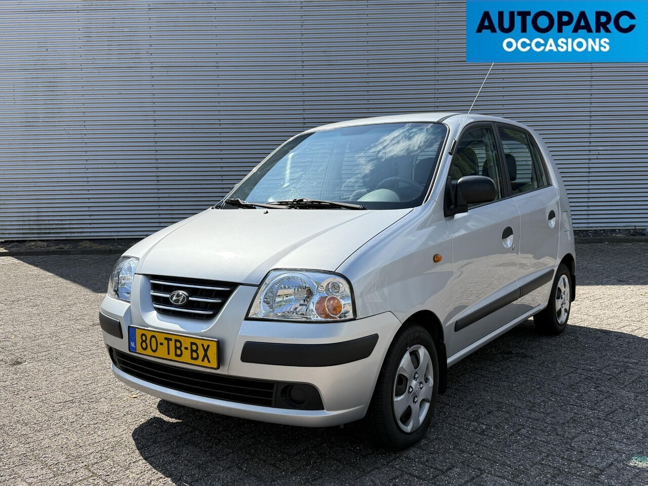 Hyundai Atos - 1.1i Active LAGE KM STAND, 5 DRS, STUURBEKRACHTIGING. - AutoWereld.nl