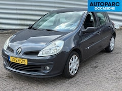Renault Clio - 1.2-16V Special Line AIRCO , LAGE KM STAND, DISTRIBUTIE VV