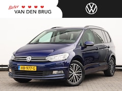 Volkswagen Touran - 1.4 TSI Comfortline 7p 150pk DSG | Dealer onderhouden | Side Assist | Trekhaak | Navigatie