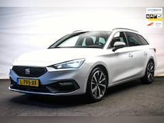 SEAT Leon Sportstourer - 1.0 eTSI FR Business Intense Automaat [ Full LED Virtual Trekhaak Carplay Sfeerverlichting