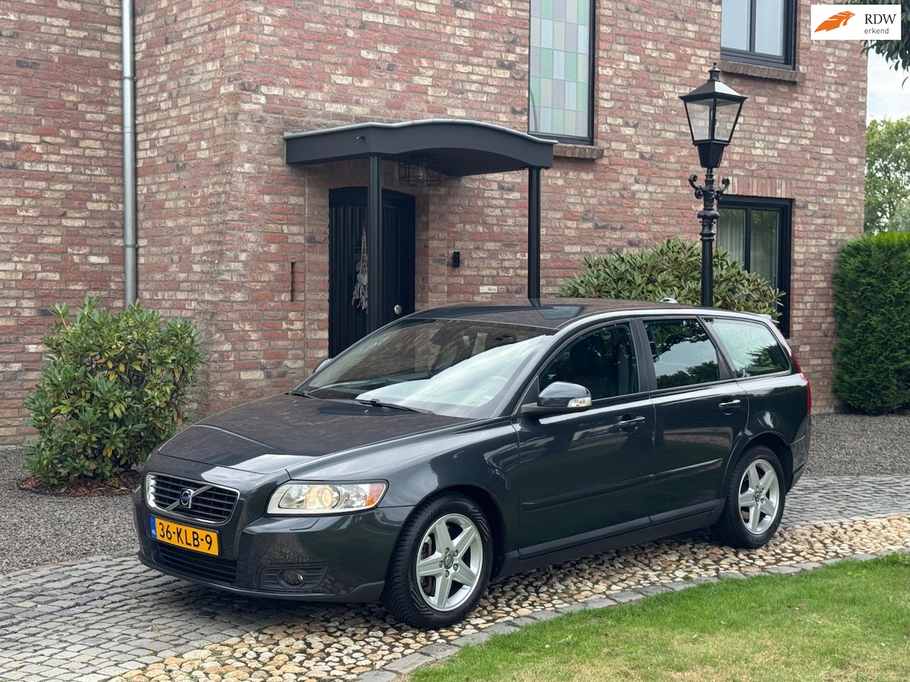 Volvo V50 - 2.0D Automaat Navi Clima 1e eig! - AutoWereld.nl