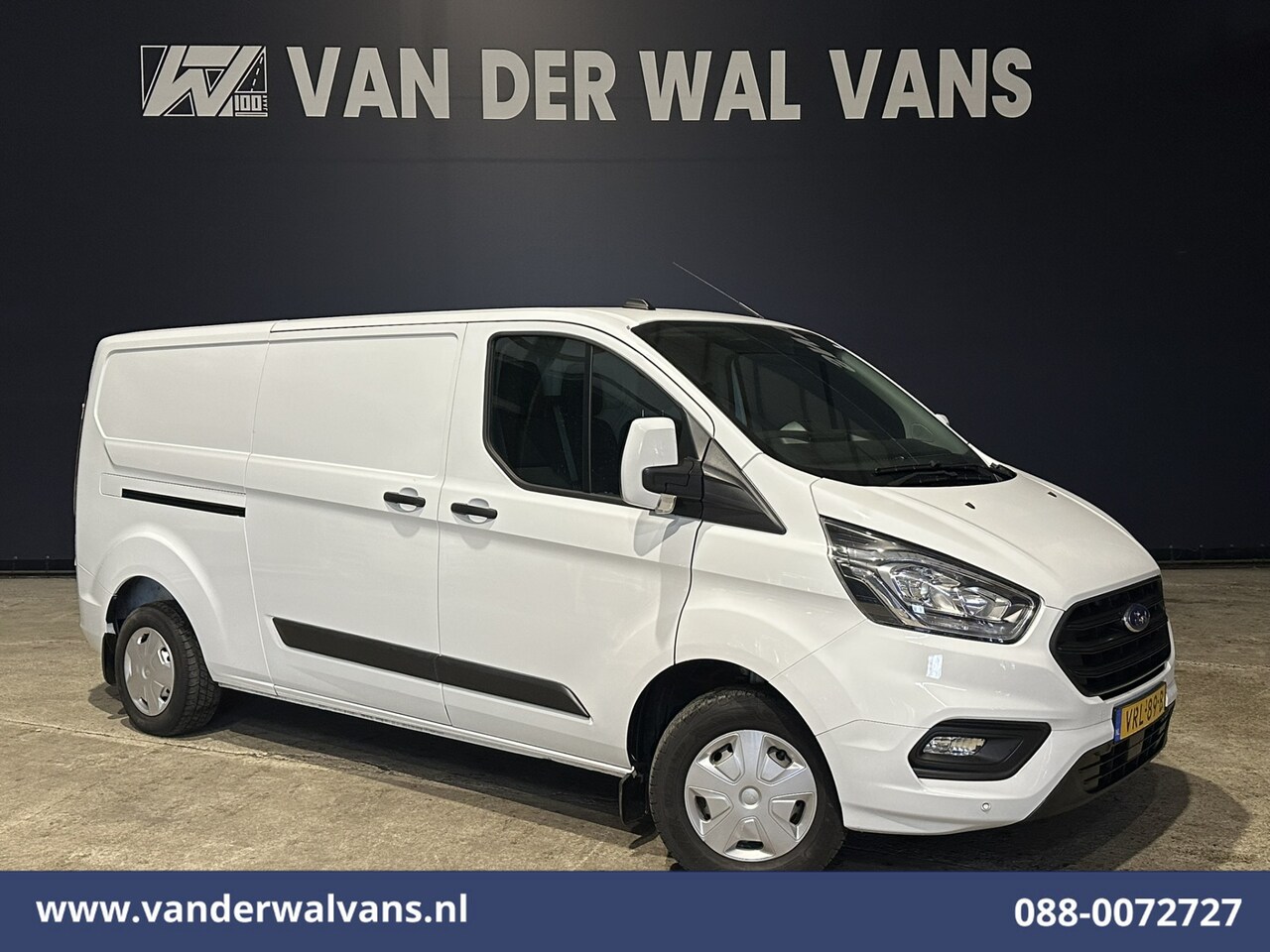 Ford Transit Custom - 2.0 TDCI L2H1 Euro6 Airco | Cruisecontrol | LED | Parkeersensoren | 2700KG Trekvermogen Bi - AutoWereld.nl