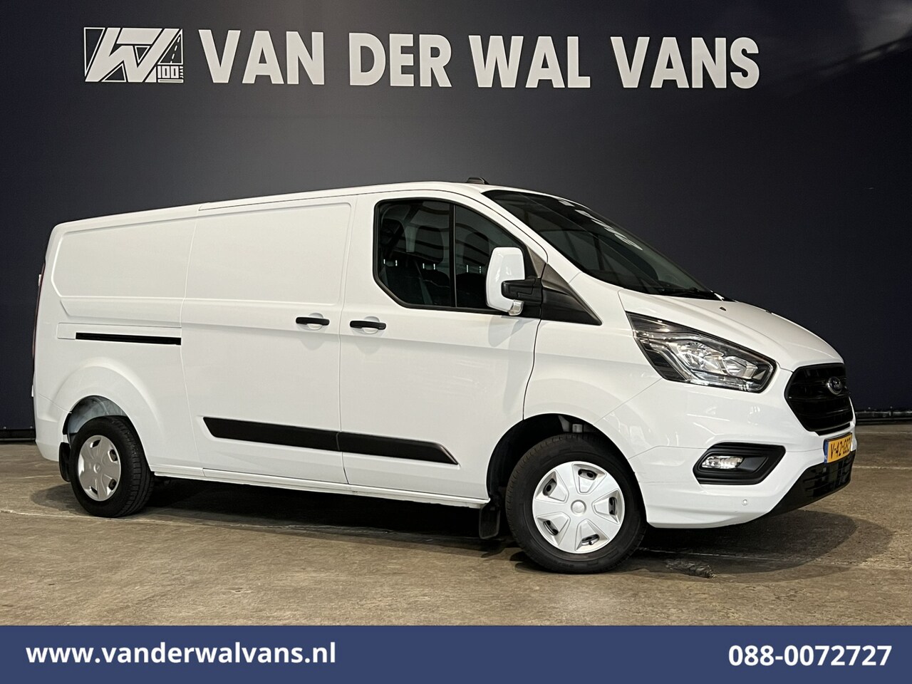 Ford Transit Custom - 2.0 TDCI L2H1 Euro6 # Airco | Apple Carplay | Camera | Cruisecontrol | LED Parkeersensoren - AutoWereld.nl