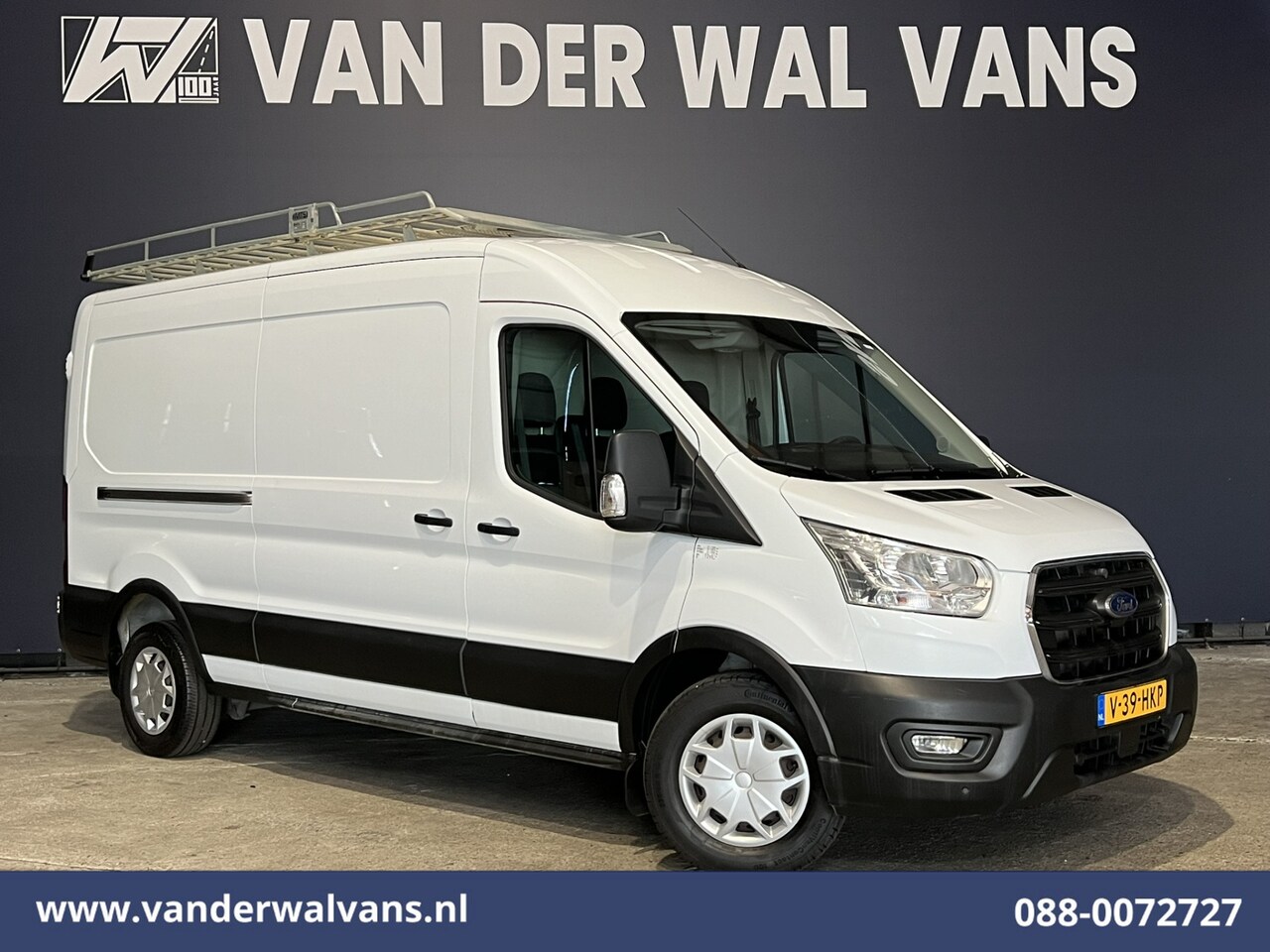 Ford Transit - 2.0 TDCI 131pk L3H2 Euro6 # Airco | 2800kg Trekhaak | Imperiaal | LED | Trap | Cruisecontr - AutoWereld.nl