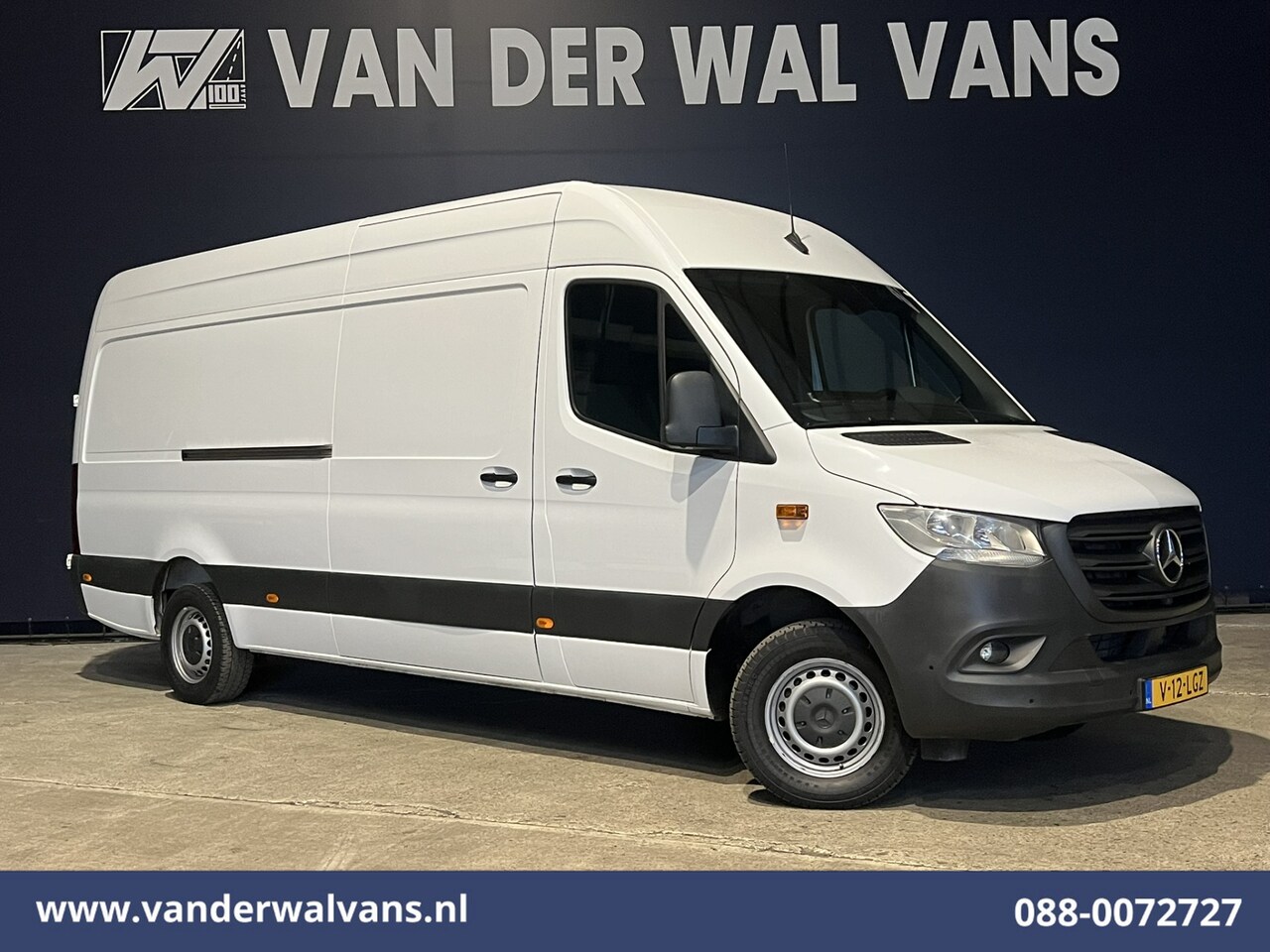 Mercedes-Benz Sprinter - 315 CDI 150pk L3H2 Euro6 Airco | Navigatie | Front + Back Camera | Apple Carplay Android A - AutoWereld.nl