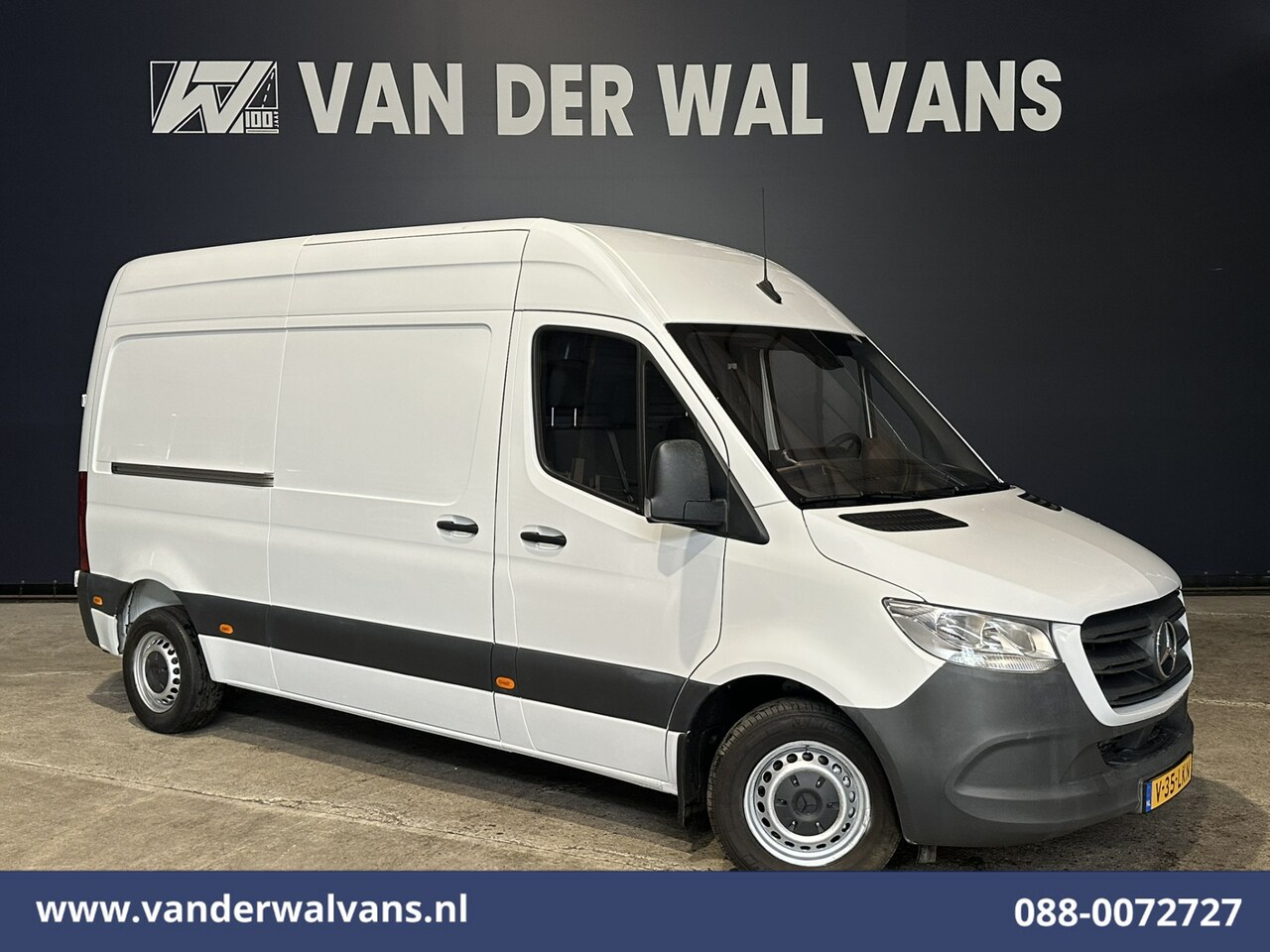 Mercedes-Benz Sprinter - 314 CDI 143pk L2H2 Euro6 Airco | Camera | Navigatie | Apple Carplay | Android Auto Bijrijd - AutoWereld.nl