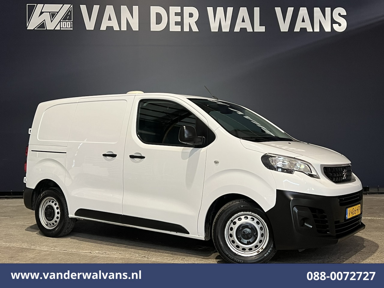 Peugeot Expert - 2.0 BlueHDI 123pk L1H1 Euro6 Airco | 2500kg Trekhaak | Cruisecontrol Parkeersensoren - AutoWereld.nl