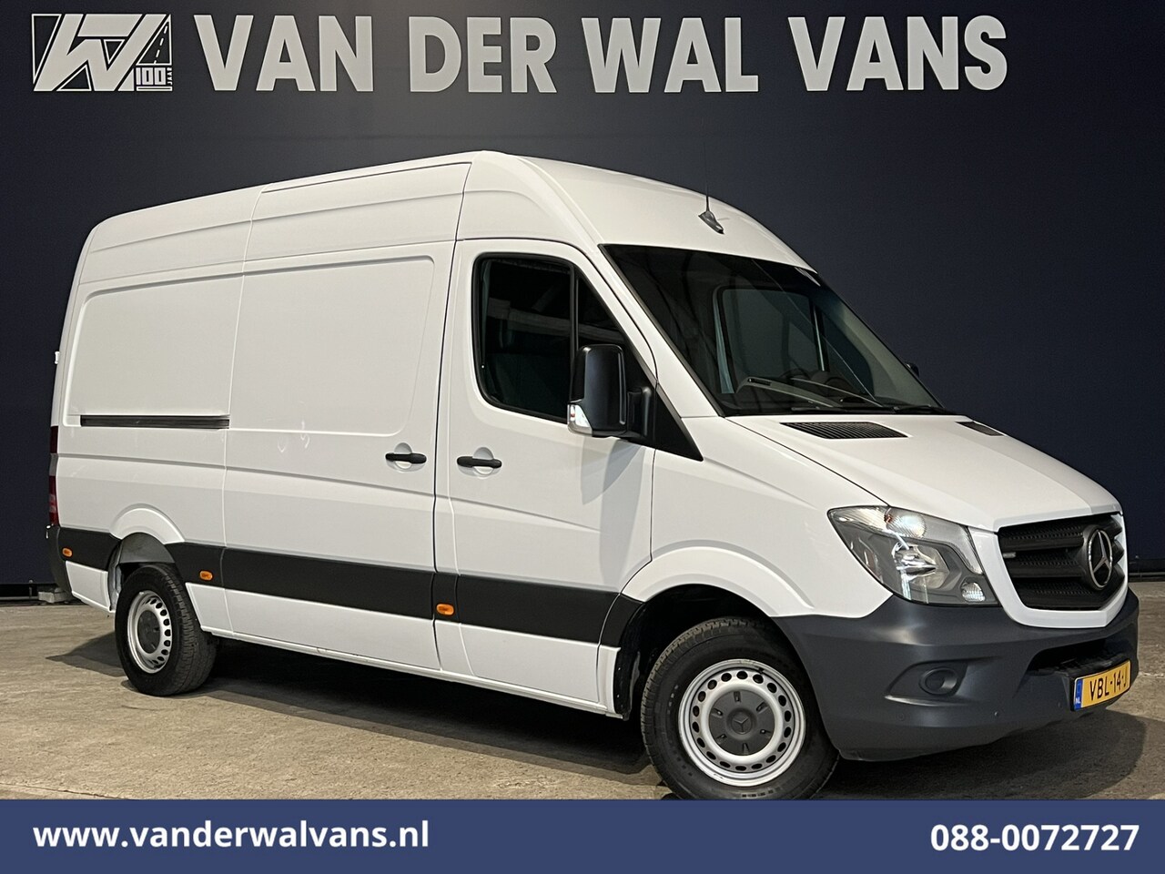 Mercedes-Benz Sprinter - 316 CDI 163pk L2H2 Euro6 Airco | 2800kg trekhaak | Cruisecontrol Parkeersensoren - AutoWereld.nl