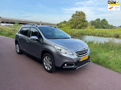 Peugeot 2008 - 1.2 PureTech Style|Pano|Dis=V.V|Dealer Onder.|