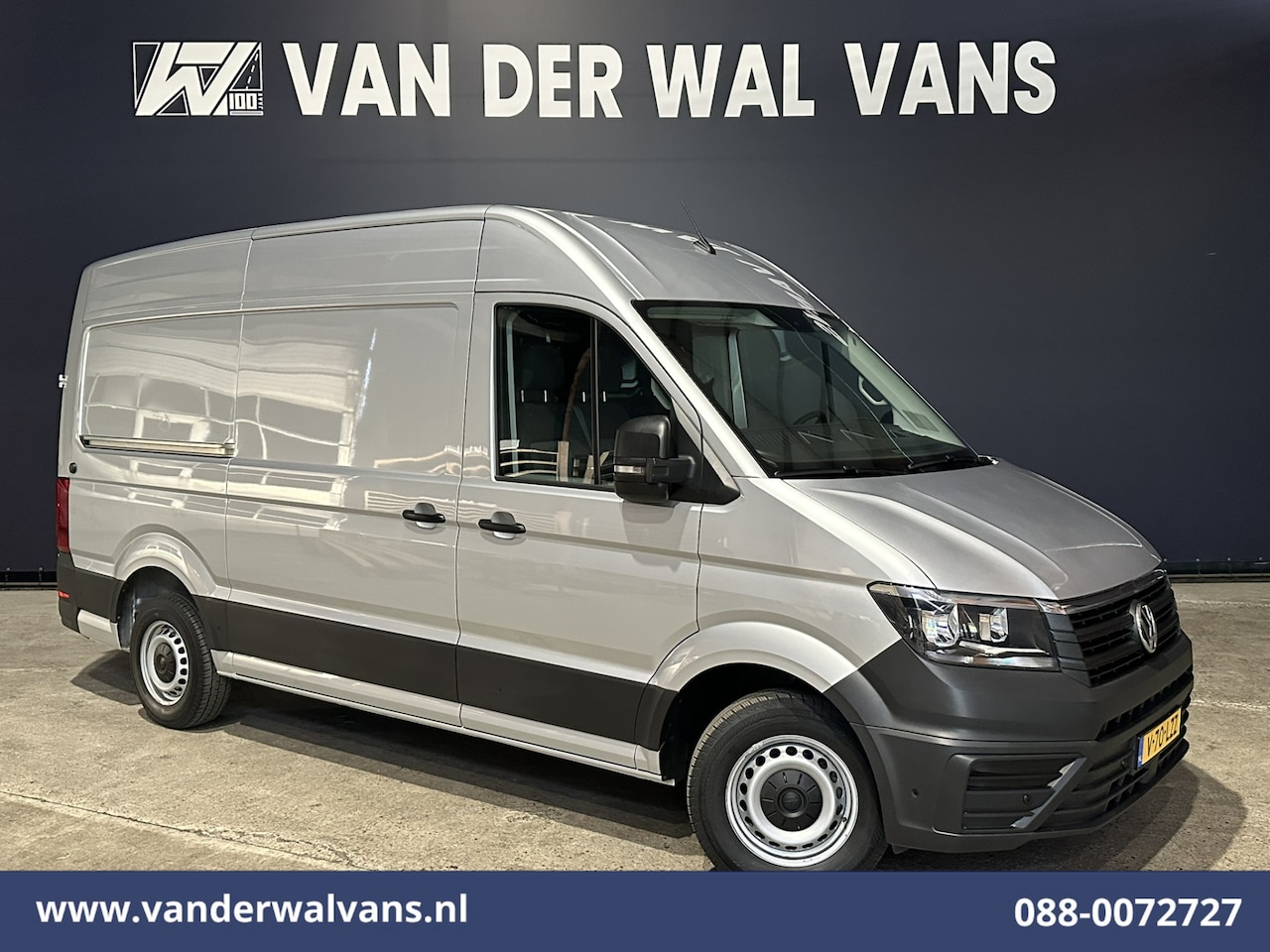 Volkswagen Crafter - 2.0 TDI 141pk L3H3 L2H2 Euro6 Airco | Camera | Navigatie | Android Auto | Stoelverwarming - AutoWereld.nl