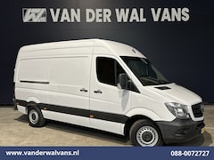 Mercedes-Benz Sprinter - 316 CDI 164pk L2H2 Euro6 Airco | 2800kg Trekhaak | Cruisecontrol Parkeersensoren, Chauffeu