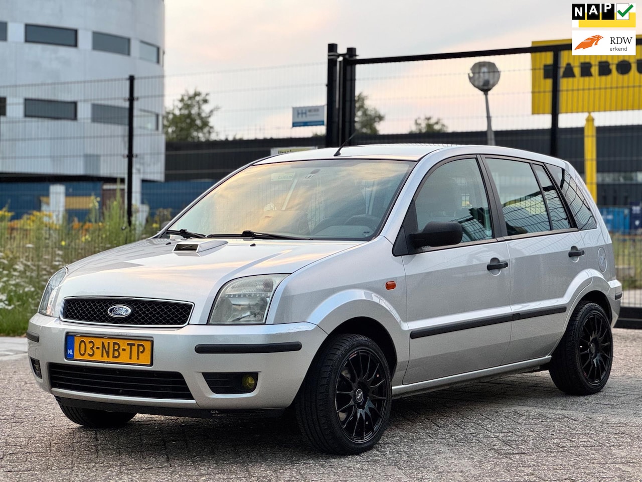 Ford Fusion - 1.4-16V Luxury/inruilkoopje rijd schakelt lekker - AutoWereld.nl