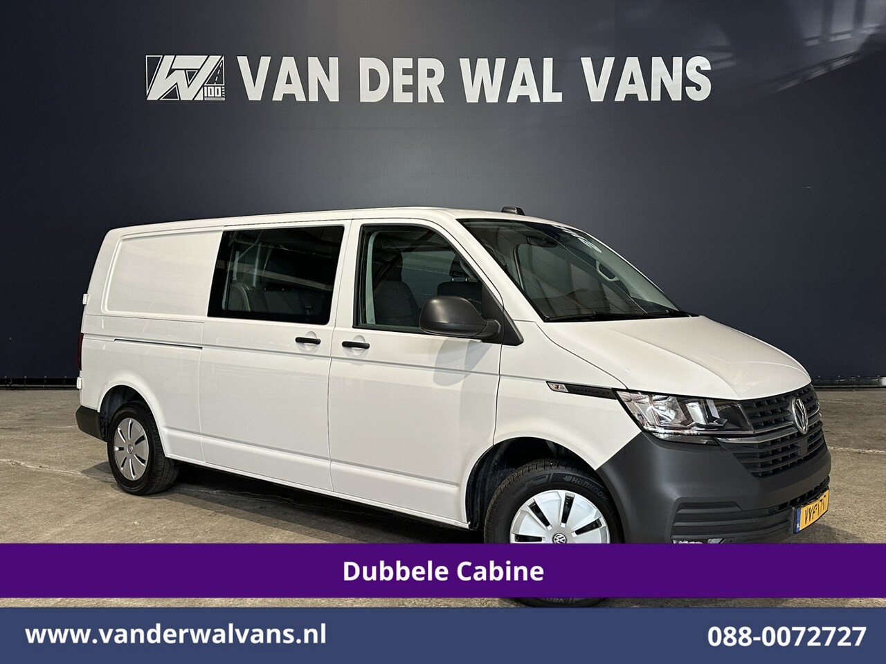 Volkswagen Transporter - 2.0 TDI L2H1 Dubbele Cabine Euro6 Airco | 5-Zits | Navigatie | Trekhaak | Apple Carplay An - AutoWereld.nl