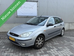 Ford Focus - 1.6-16V Futura 2004 / Leer / Clima / Trekhaak / NAP