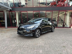 Toyota Yaris - 1.5 Hybrid 115 Dynamic | Team Player | Comfort-Pack |