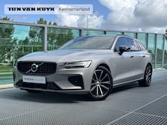 Volvo V60 - 2.0 T6 Plug-in hybrid AWD Ultra Dark PHEV, Automaat, Panoramadak, Trekhaak semi elektrisch