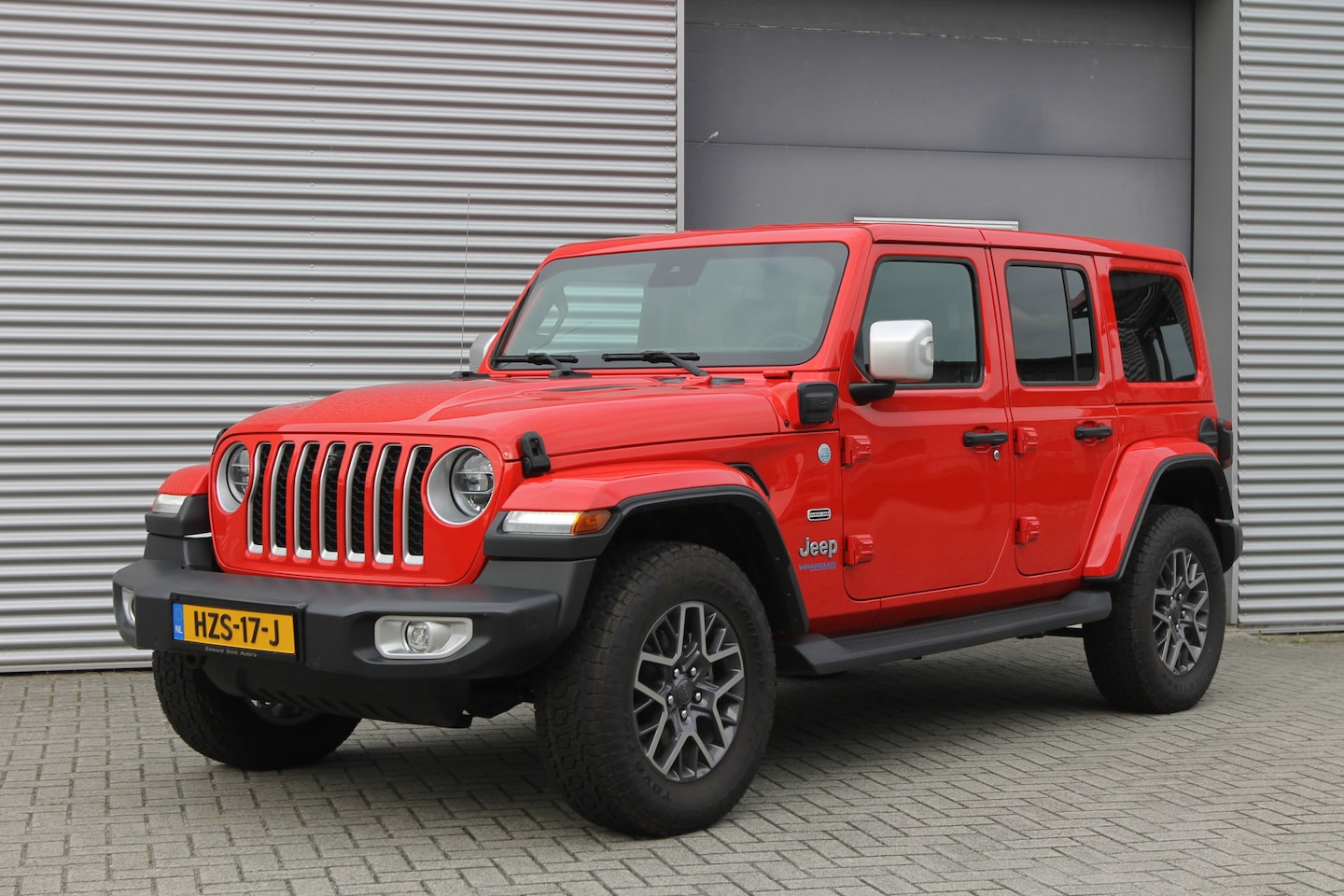 Jeep Wrangler Unlimited - 4xe 380 Overland I Aut. I Hybrid I Hardtop I Carplay I Leder I 120 km! - AutoWereld.nl