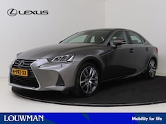 Lexus IS - 300h Hybrid Business Line Pro | Premium Navigatie | Safety System | Quad LED |