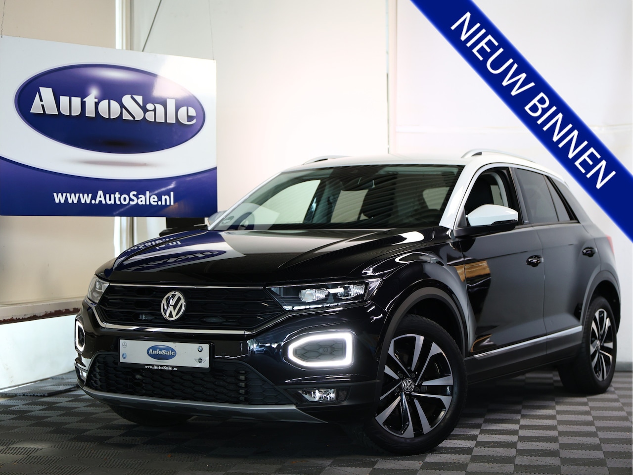 Volkswagen T-Roc - 1.5 TSI IQ drive Sport 4motion 71.000 km Automaat '19 - AutoWereld.nl