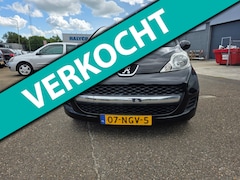 Peugeot 107 - 1.0-12V XS