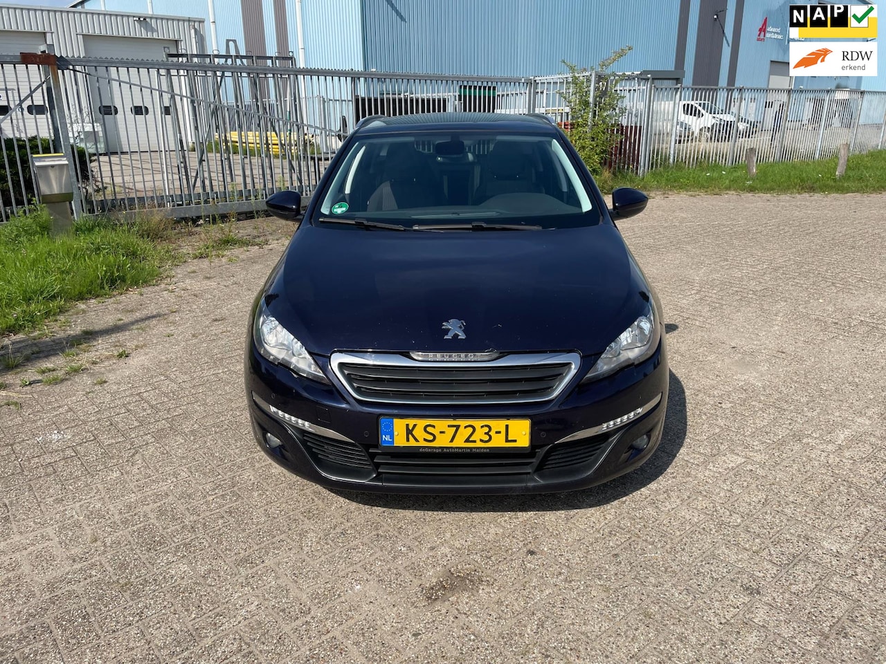 Peugeot 308 SW - 1.6 BlueHDI Blue Lease Executive Panorama Dak !!! - AutoWereld.nl